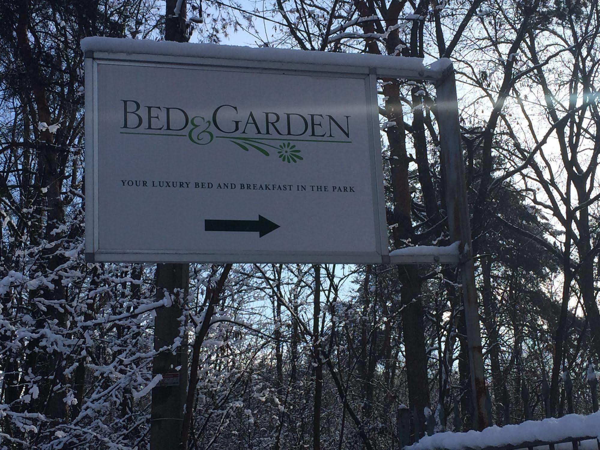 Bed&Garden Bed and Breakfast Cesate Eksteriør billede